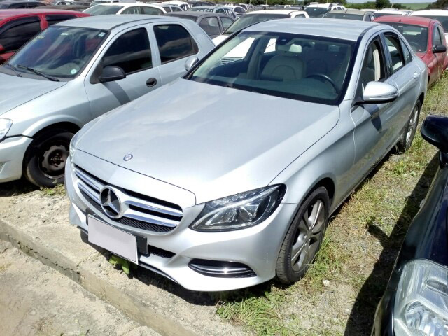 LOTE 086 MERCEDES BENZ C180 AVANTGARDE