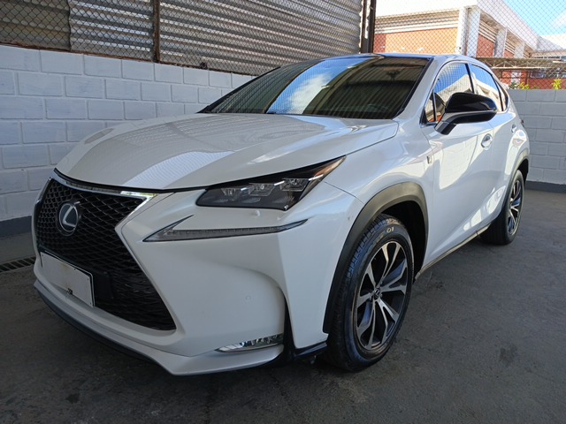 LOTE 048 NX200T F SPORT 2017/2017