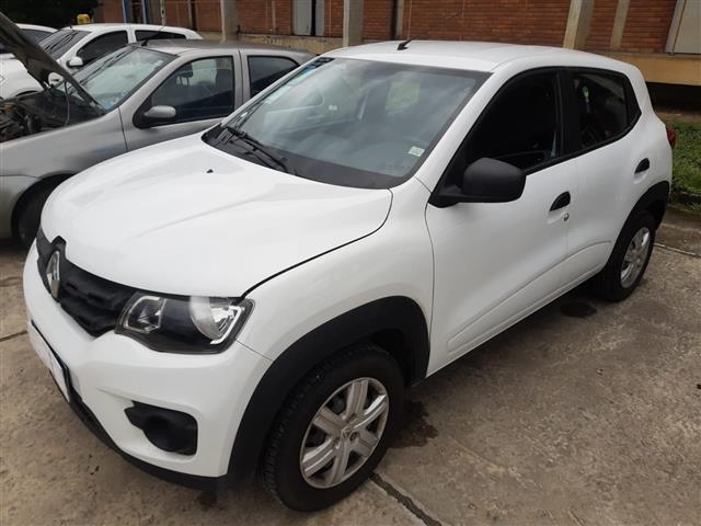 LOTE 011 KWID ZEN 10M 2021/2022