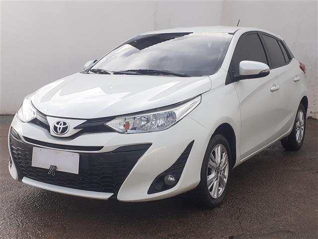 LOTE 024 YARIS HB XL 13 AT 2019/2019 